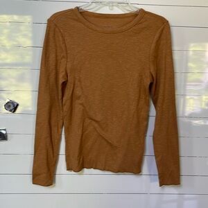 NWT Brown, long sleeve shirt with a gold flex in the material